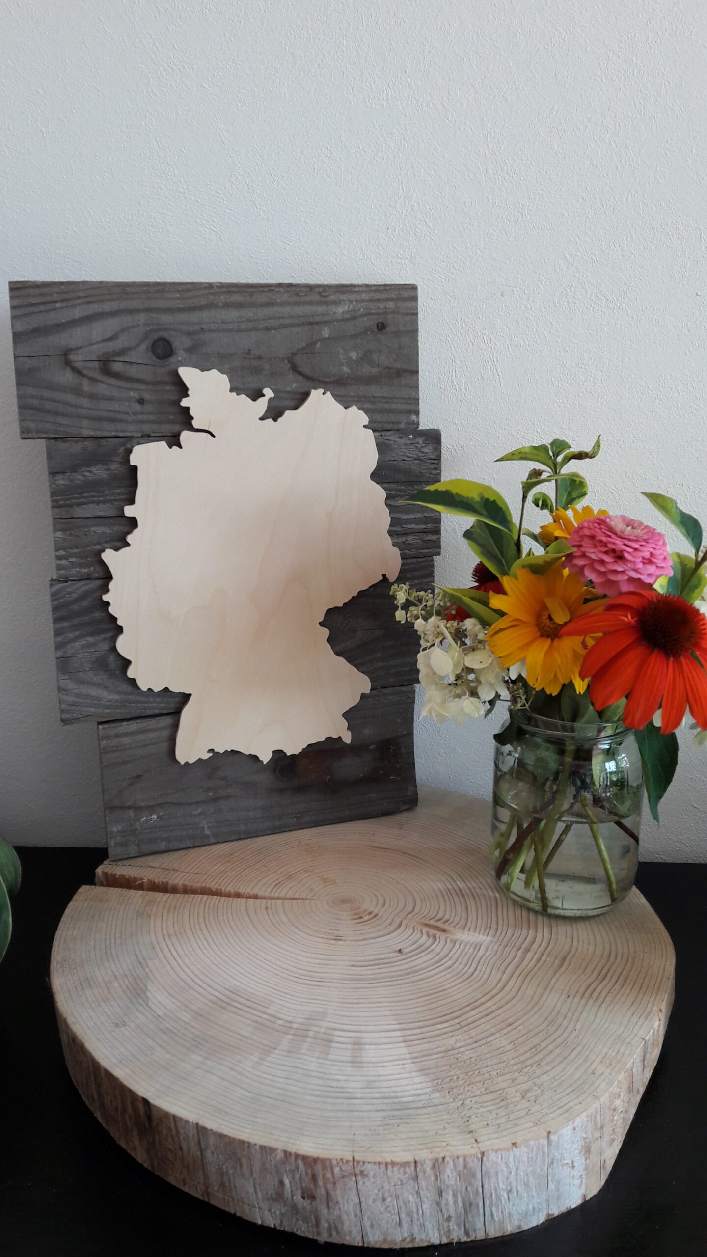 Landkarten aus Holz